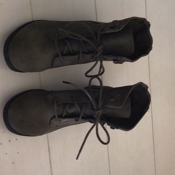 Fergie ankle boots, women’s size 6.5